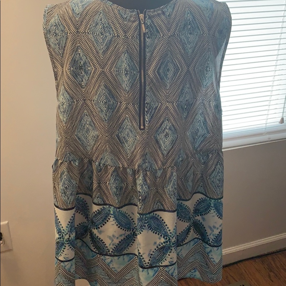 Blouse - Picture 6 of 10